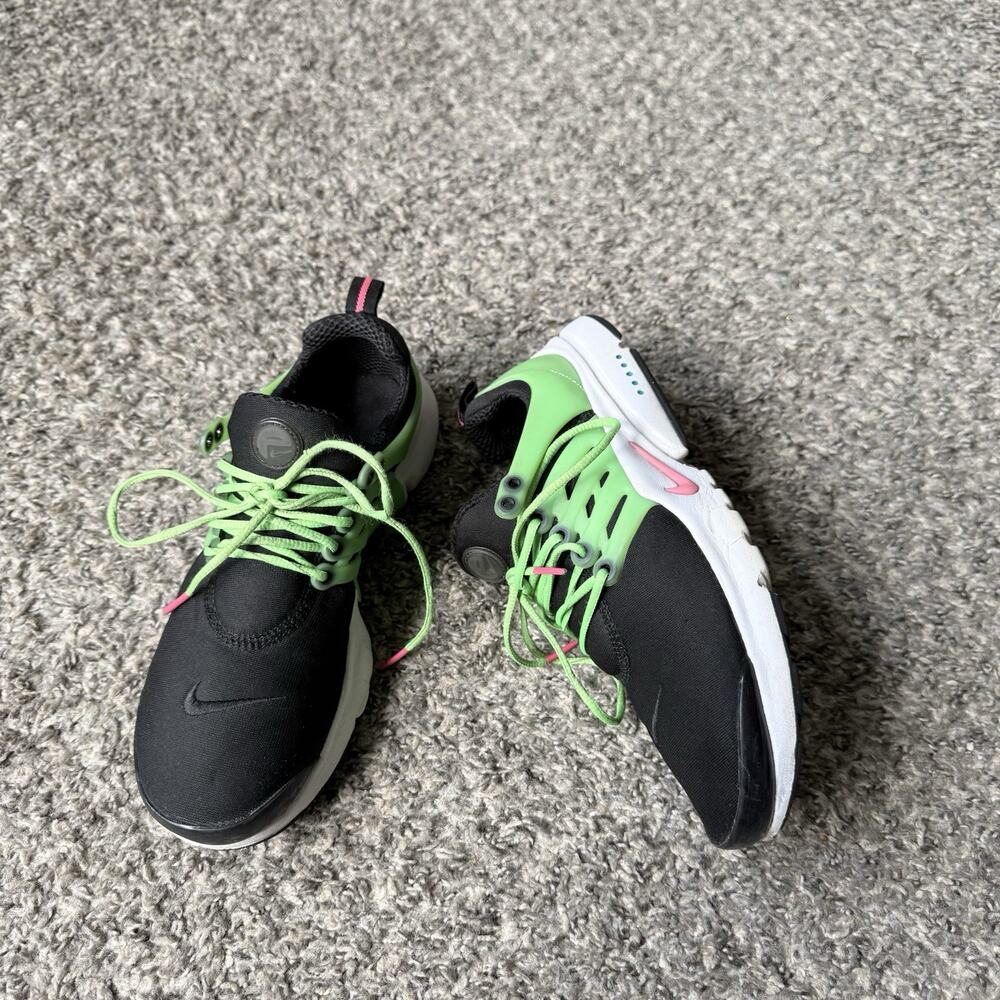 Nike Air Presto Sneaker Shoes Black Green Strike Youth 6Y Womens Size 7.5